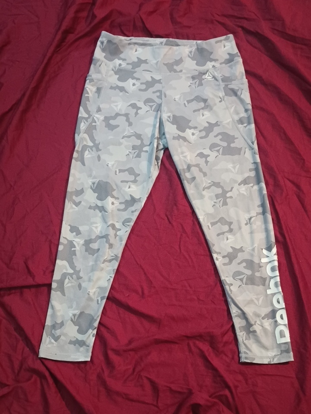 Reebok Gray Camo Girls' Leggings XXL 18 with Side Logo